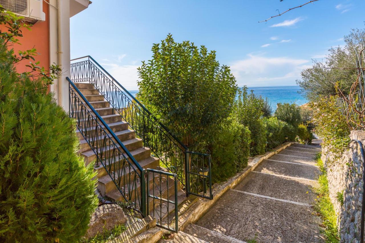 Апартаменти Glyfada Panoramic Sea View 146 Екстер'єр фото